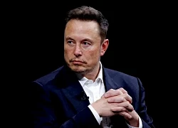 Ông Elon Musk tuyên bố Ukraine đã đi quá xa trong xung đột với Nga