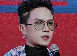 1 Anh Tài hát rap khiến netizen đòi "về làm đạo diễn và reaction thôi", đua nhau xin lỗi nam ca sĩ "vượt mức pickleball"