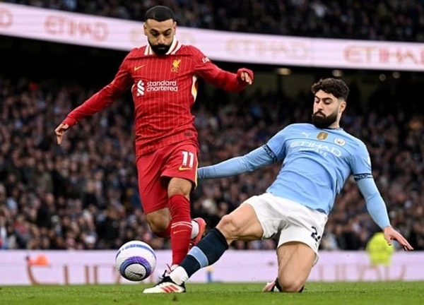 Salah xuất sắc, Liverpool khiến Man City chạm mốc chưa từng có