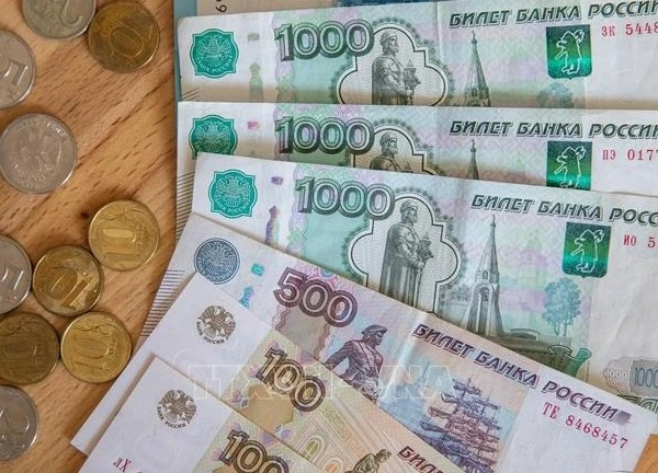 Châu Âu chia rẽ về cách sử dụng 'vũ khí bí mật' 200 tỷ euro