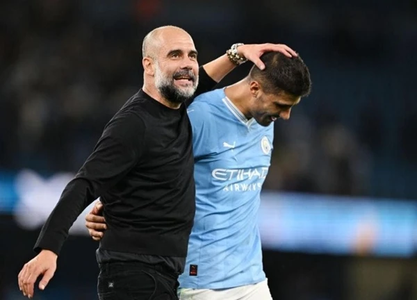 Pep Guardiola vui mừng tiết lộ ngày Rodri tái xuất