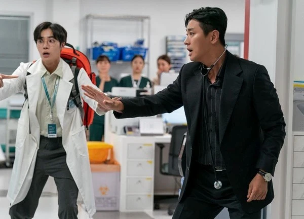 5 phim y khoa Hàn hay tuyệt đỉnh: Số 1 gây sốt toàn cầu, bom tấn của Park Shin Hye bao năm vẫn xuất sắc