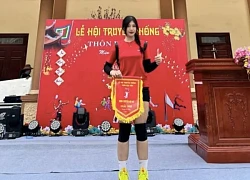 Đô vật Anh Thơ trổ tài lắc hông TikTok, fan nam trầm trồ không ngớt