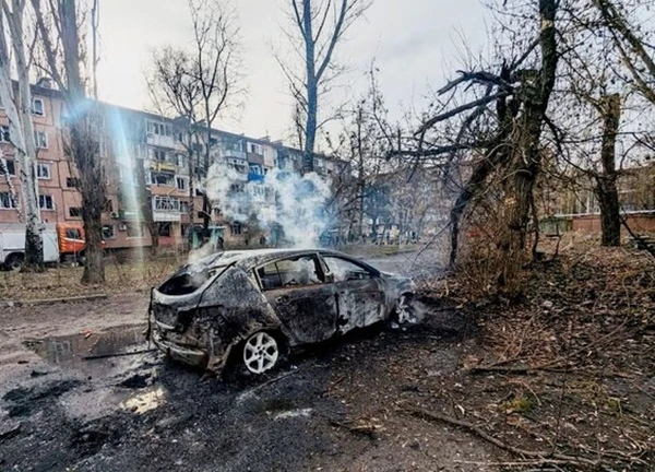 Kyiv đồng ý ngừng bắn, xung đột Ukraine về đâu?