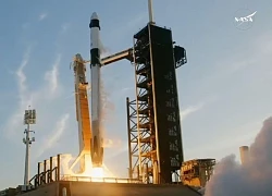 SpaceX phóng thành công tàu vũ trụ giải cứu phi hành gia mắc kẹt tại ISS