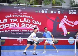 Trịnh Linh Giang ghi điểm "bằng miệng" không thể tin nổi trên sân pickleball, đối thủ phải thốt lên: Cay thật