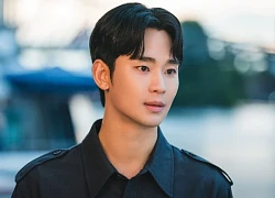 Báo động tình trạng của Kim Soo Hyun sau khi bị tung ảnh ăn mặc mát mẻ rửa chén ở nhà Kim Sae Ron