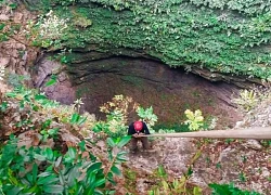 Hố sụt kỳ lạ ở Quảng Bình tên Ác Mộng, đến nay chưa tới 10 người 'chạm' đáy