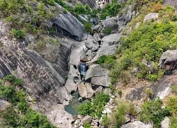 Trekking, tắm suối Ba Hồ giữa núi rừng Ninh Thuận