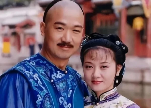 "Càn Long" Trương Quốc Lập mặn nồng bên Đặng Tiệp 37 năm vẫn không dám có con, lí do vì sao?