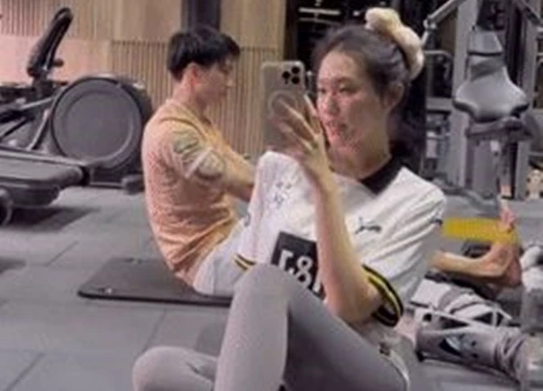 Doãn Hải My tung ảnh căn biệt thự chục tỷ nhà Văn Hậu đang hoàn thiện, netizen khen "đã xinh lại nói không với drama"