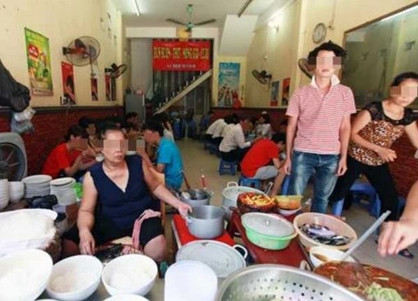 Màn "trả treo" với khách của chủ quán ăn 22k followers khiến dân mạng xôn xao: "Bún mắng, cháo chửi" phiên bản online?