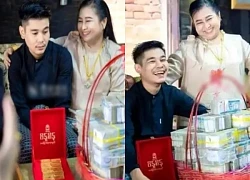 Nữ đại gia &#8220;chơi trội&#8221;, mang tiền vàng cầu hôn trai trẻ, cái kết ngỡ ngàng