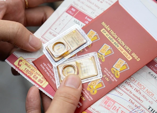 12 năm, giá vàng tăng gần gấp 3 trong khi lương tôi chỉ tăng 3 triệu đồng