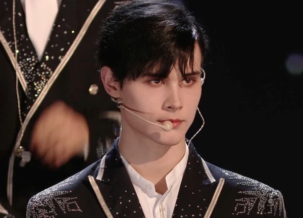 "Boy chán đời" hot nhất showbiz tuyên bố giải nghệ, netizen mừng như được mùa!