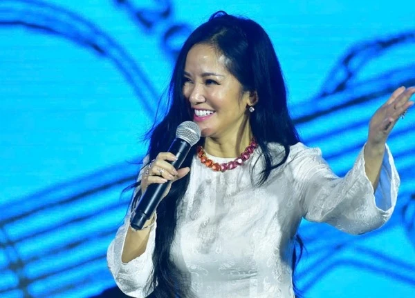 Giọng ca của nữ diva thay đổi thế nào sau 3 lần xạ trị chữa ung thư?