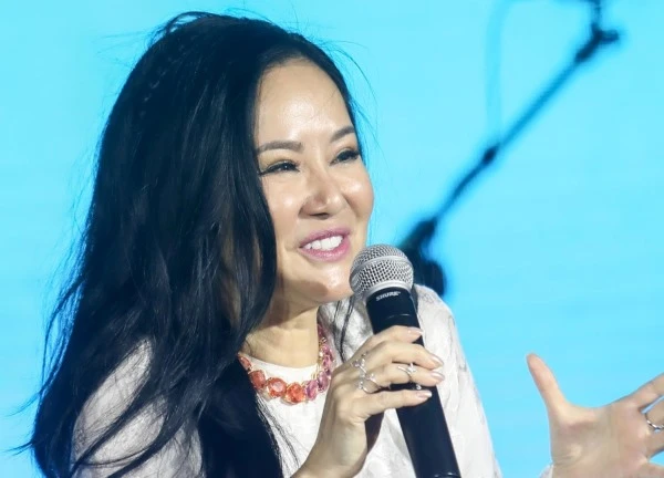 Hồng Nhung, Quang Dũng hòa giọng tưởng nhớ 24 năm ngày mất Trịnh Công Sơn