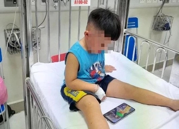 Người đàn ông bị phạt 10 triệu đồng vì bạo hành con ruột
