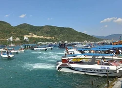 Nhiều người Tây Nguyên du lịch, tìm hiểu vùng đất sắp hợp nhất với địa phương mình