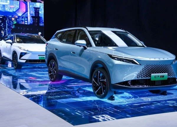 SUV hybrid Omoda ra mắt thị trường gần Việt Nam, "ăn" chưa đến 5 lít/100km