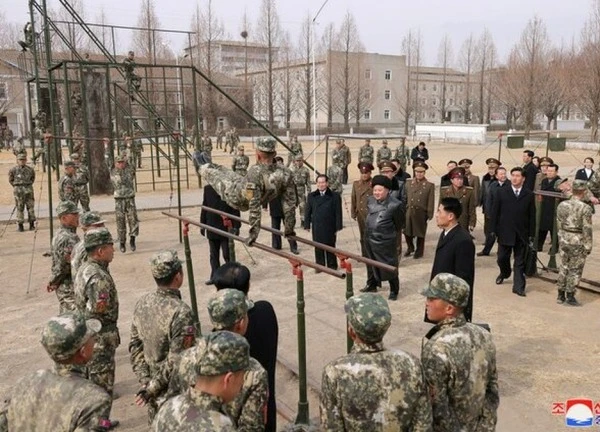 Triều Tiên lần đầu xác nhận đưa quân đến hỗ trợ Nga giành lại Kursk