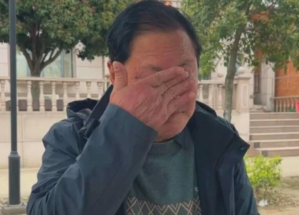 Anh chị làm nông nuôi 5 em, được báo đáp biệt thự 10 tỷ đồng sau nhiều năm