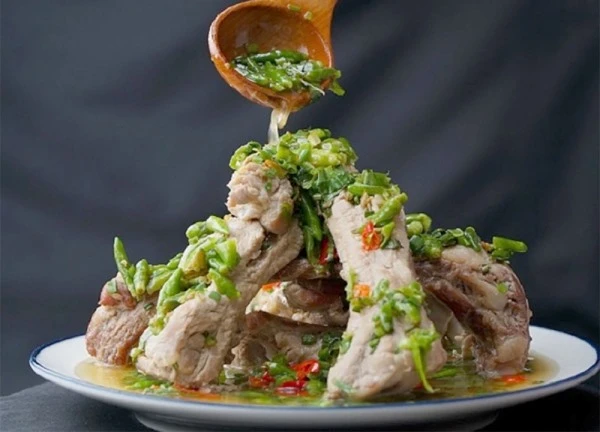 Cách làm sườn cay Thái Lan đậm đà, kích thích vị giác