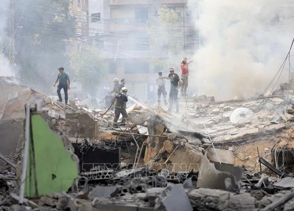 Israel không kích Hezbollah ở miền Nam Liban