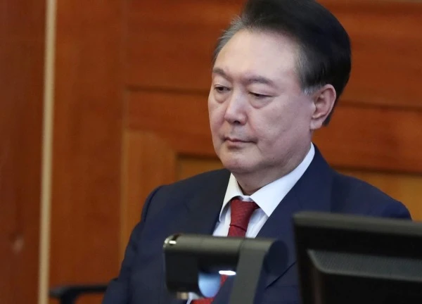 Đường đua nhiều cạnh tranh