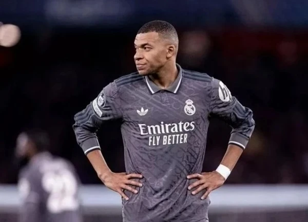 Mbappe gửi thông điệp rõ ràng tới Arsenal