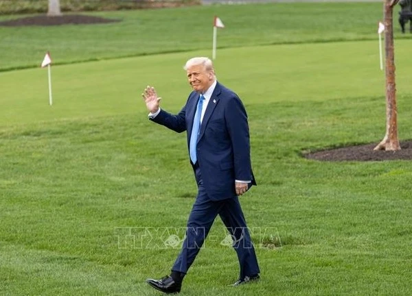 Tổng thống Donald Trump đưa vấn đề kết thúc quy ước giờ mùa hè ra Quốc hội