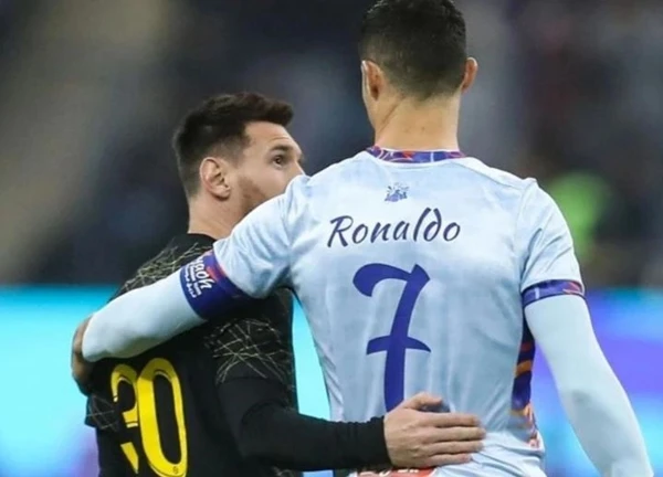 Mesi và Ronaldo cùng nối dài sự nghiệp
