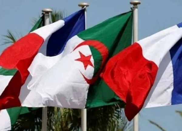 Pháp trục xuất 12 nhân viên ngoại giao Algeria