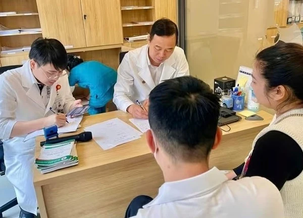 Sàng lọc di truyền giúp hiện thực hóa giấc mơ được làm cha mẹ