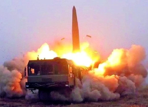 Ukraine giáng đòn trả đũa lữ đoàn Nga phóng tên lửa vào Sumy
