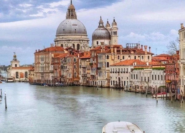 Venice (Italy) thu phí vào cửa gấp đôi với du khách đặt vé trễ