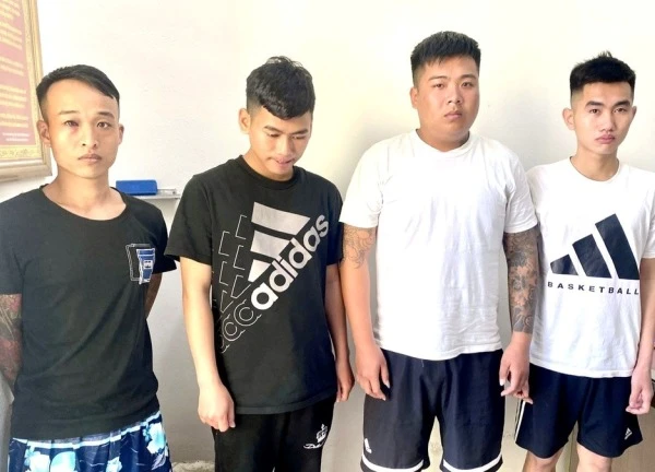 Bắt giữ nhóm thanh niên thu tiền bảo kê ở khu du lịch