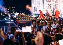 Không khí sục sôi trước thềm "concert quốc gia" 30/4: Già trẻ lớn bé cùng mở lớp luyện thanh "cây nhà lá vườn" cực dễ thương!