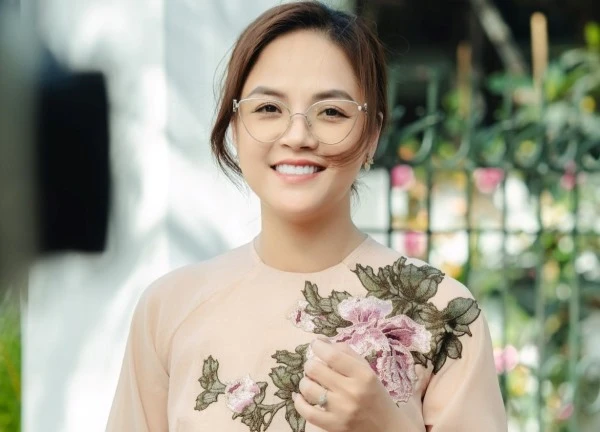 Nỗi sợ của Thu Quỳnh khi vào vai bị ném đá nhiều nhất 'Cha tôi người ở lại'