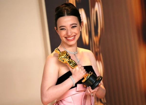 Nữ chính 'Anora' có bị dính 'lời nguyền Oscar'?