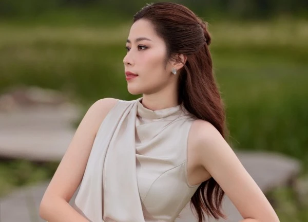 Sao Việt 21/4: Nam Em khát khao quay lại với sân khấu sau nhiều ồn ào