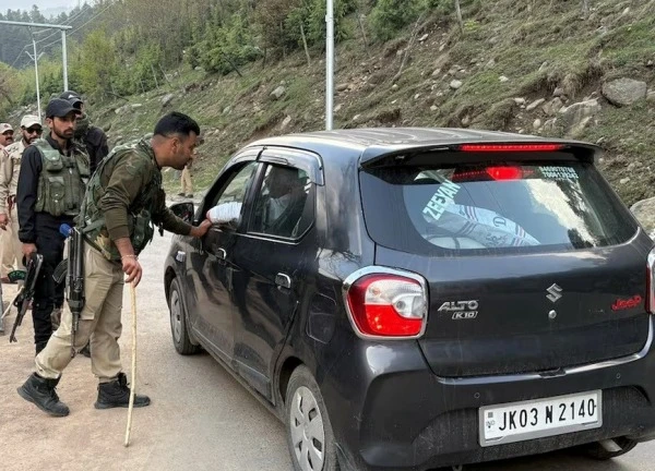 Ấn Độ công bố nghi phạm trong vụ tấn công khủng bố tại Kashmir