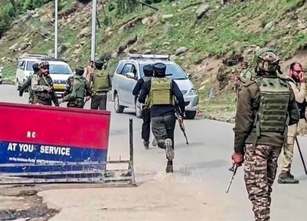 Ấn Độ truy tìm thủ phạm vụ thảm sát du khách ở Kashmir khiến 26 người thiệt mạng