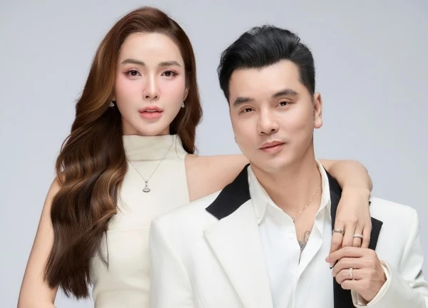 Nam ca sĩ thần tượng đình đám, gắn liền với thanh xuân của thế hệ 8X-9X hiện sống ra sao ở tuổi 44?