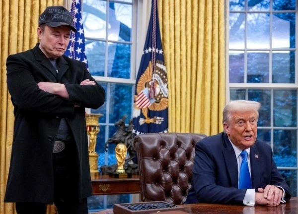 Ông Elon Musk rút dần khỏi chính trị giữa "bão" chỉ trích