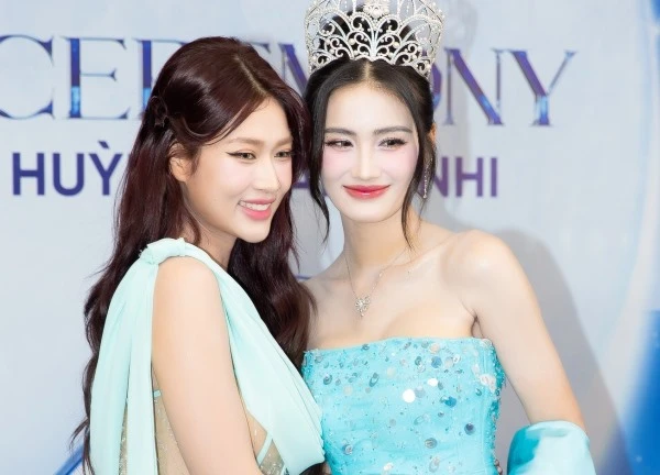 Thảm đỏ hot hôm nay: Tiểu Vy - Quế Anh lên đồ hở đọ sắc căng, Ý Nhi chiếm spotlight trong ngày vắng bạn trai