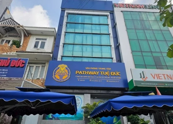 38 học sinh ói, tiêu chảy ở trường Tuệ Đức là do ngộ độc thực phẩm