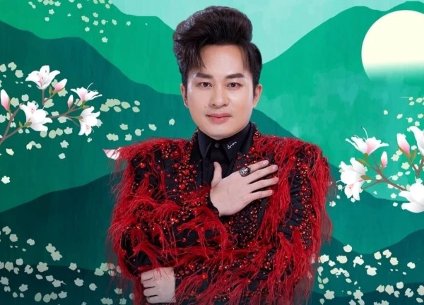 Ca sĩ Tùng Dương ngỡ ngàng vì các ca khúc cách mạng lọt Top Trending