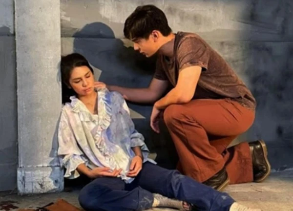 Nửa đêm giật mình tỉnh giấc, thấy cổng nhà mở toang, tôi hốt hoảng chạy đi tìm mẹ chồng, tưởng kiệt quệ thì khi về lại thấy một cảnh động lòng