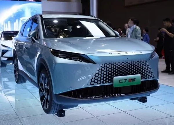 Omoda C7 SHS chính thức ra mắt: siêu phẩm hybrid sắp đổ bộ thị trường Việt Nam?